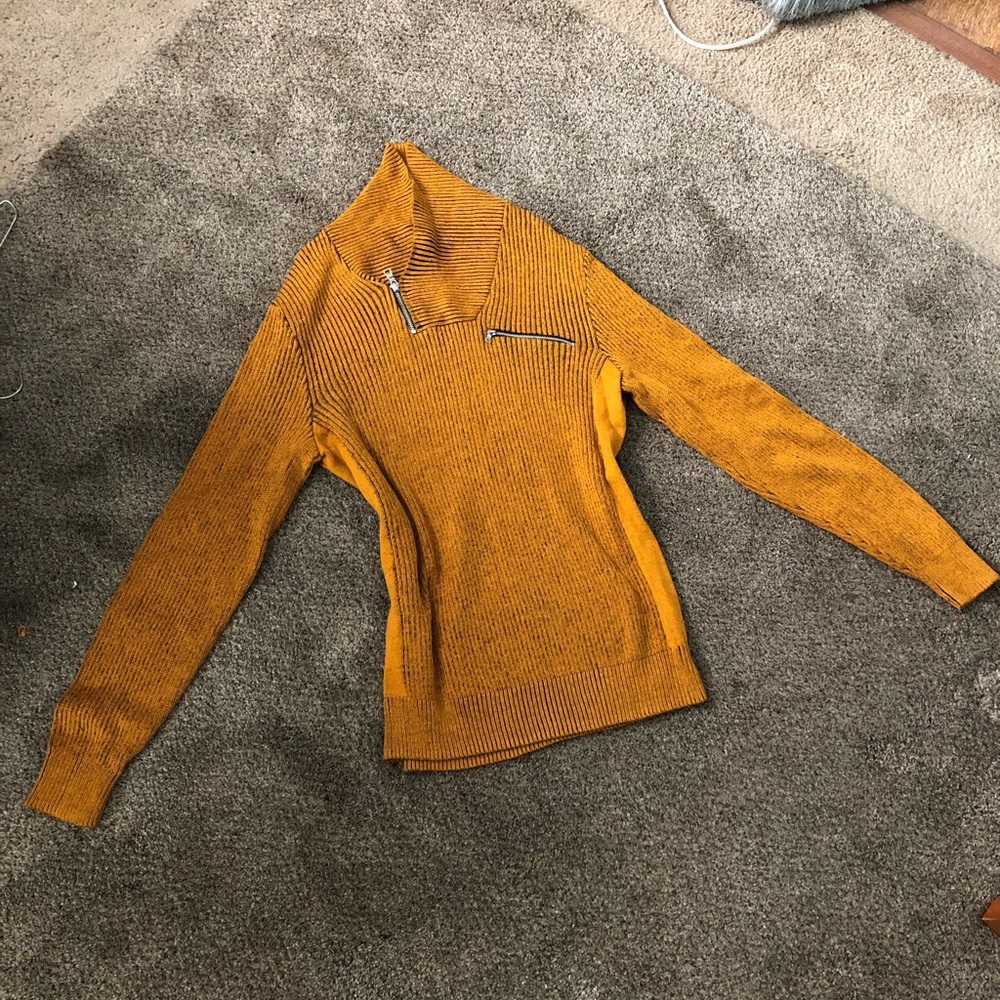 Men’s long sleeve